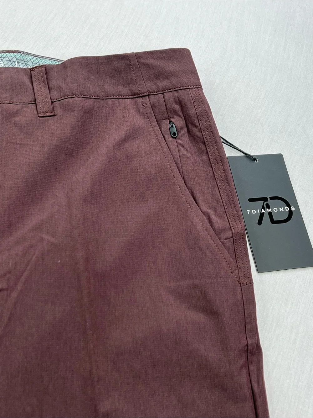 7 DIAMONDS SIERRA HIGH PERFORMANCE WTAER RESISTANT SHORTS